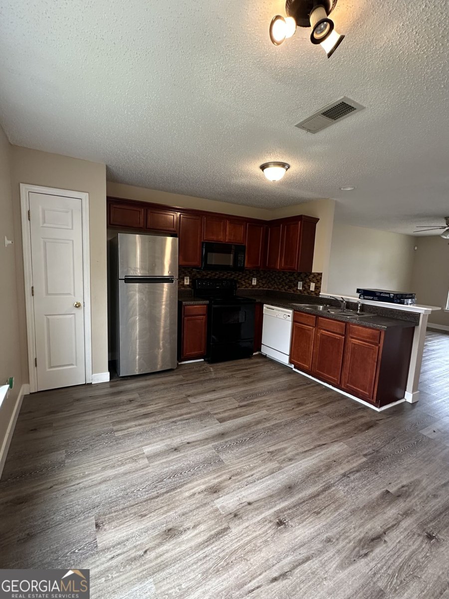500 Jaclyn Circle McDonough - Photo 6