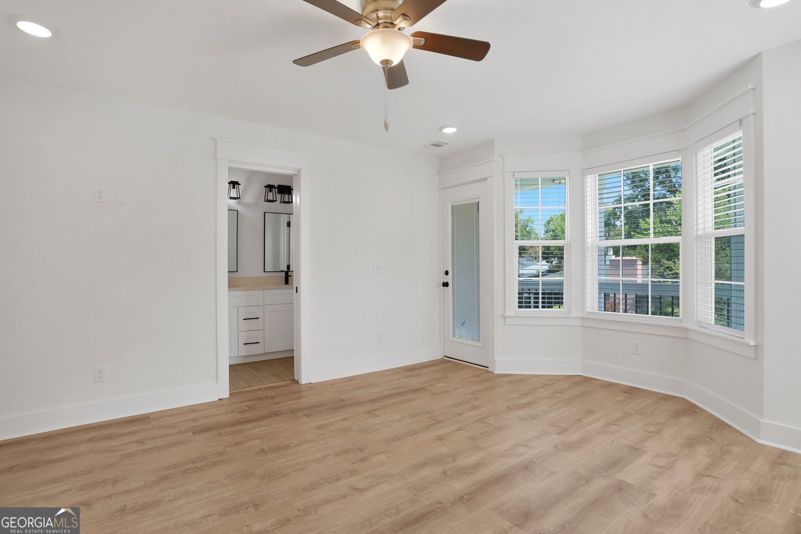 615 38th Street Savannah - Photo 21