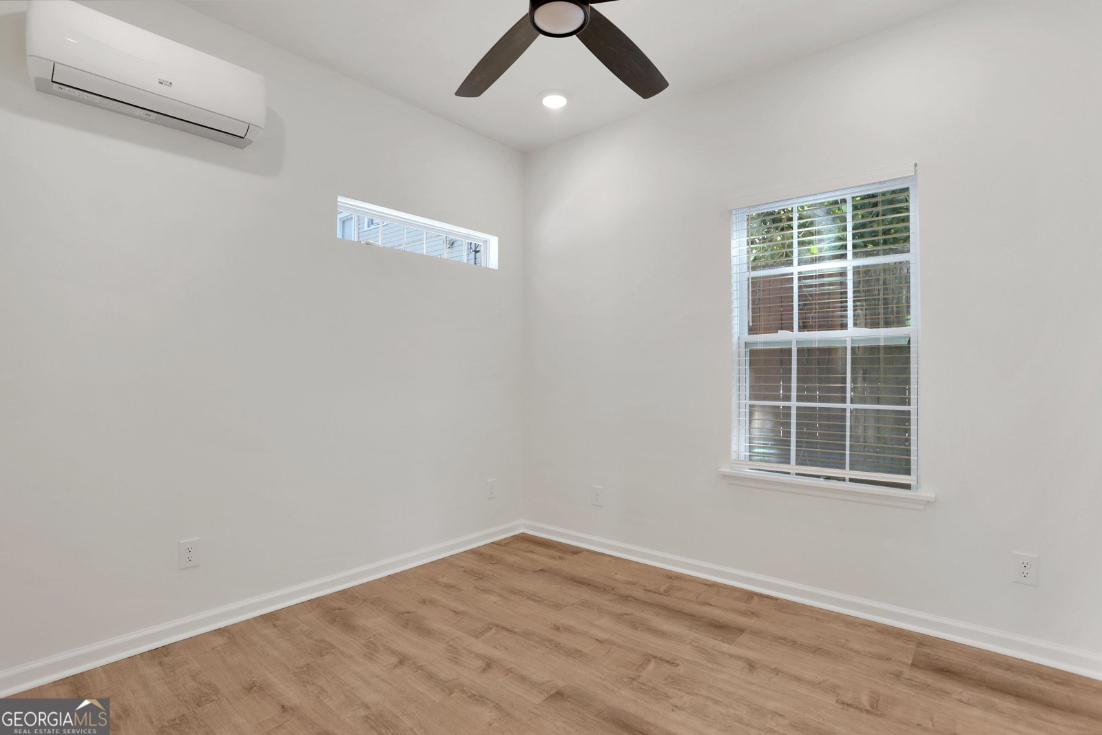 615 38th Street Savannah - Photo 43