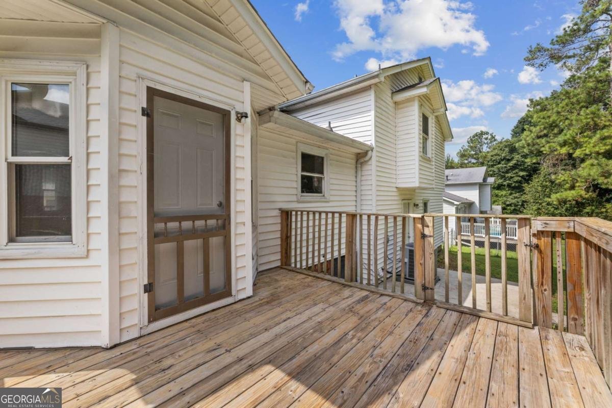 1731 Rose Garden Lane Loganville - Photo 13
