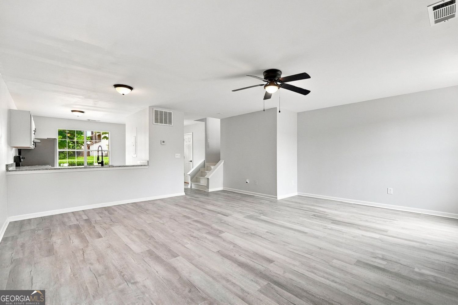 366 Beach Court Riverdale - Photo 11