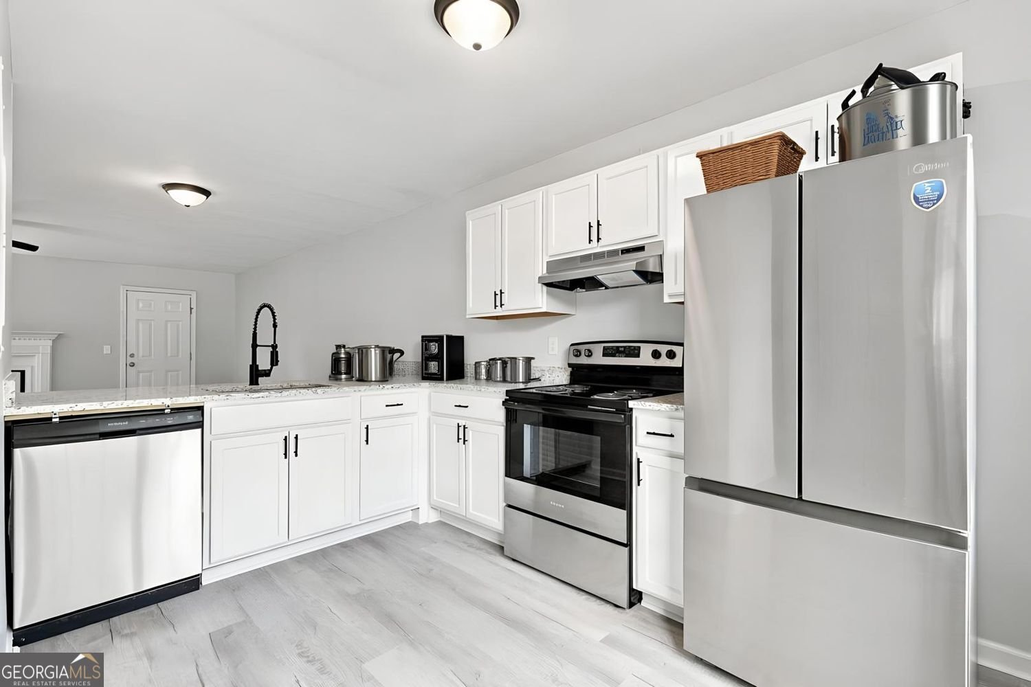 366 Beach Court Riverdale - Photo 12