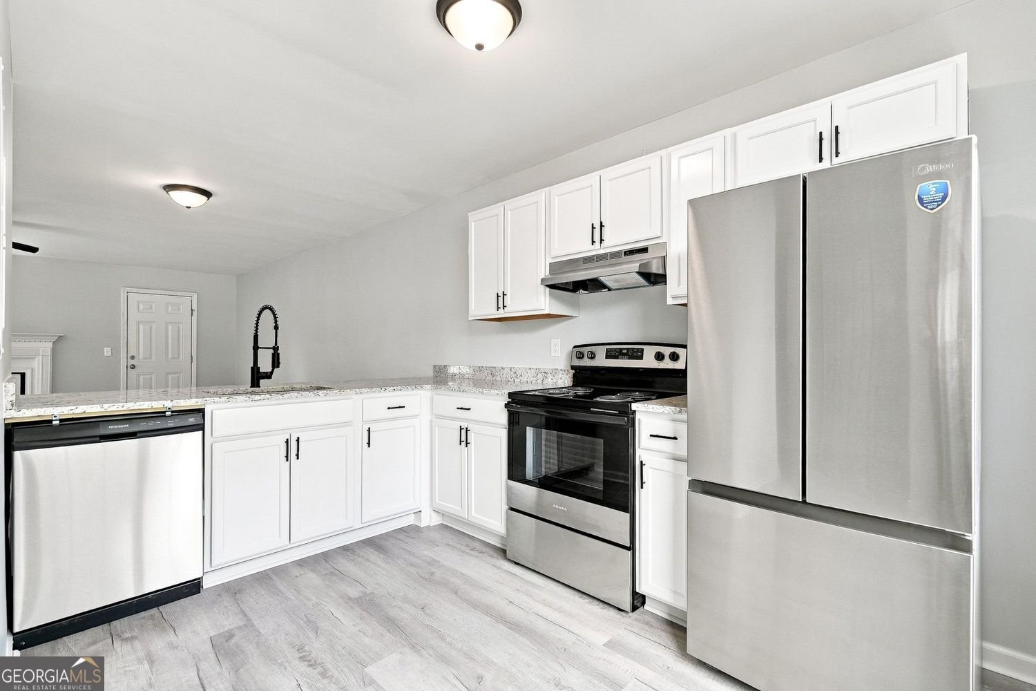 366 Beach Court Riverdale - Photo 13