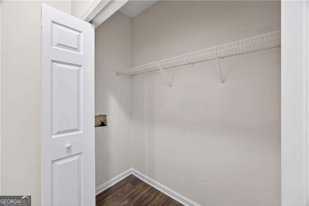 7614 Creekside Lane Riverdale - Photo 11