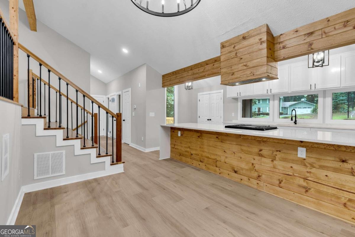 5309 Golfcrest Circle Stone Mountain - Photo 11