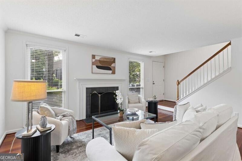 1147 Riverbend Club Drive Atlanta - Photo 6