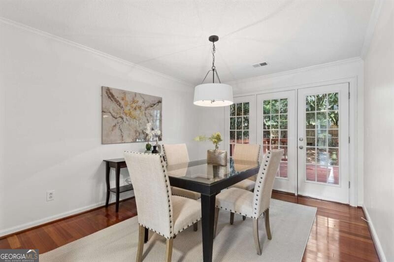 1147 Riverbend Club Drive Atlanta - Photo 7