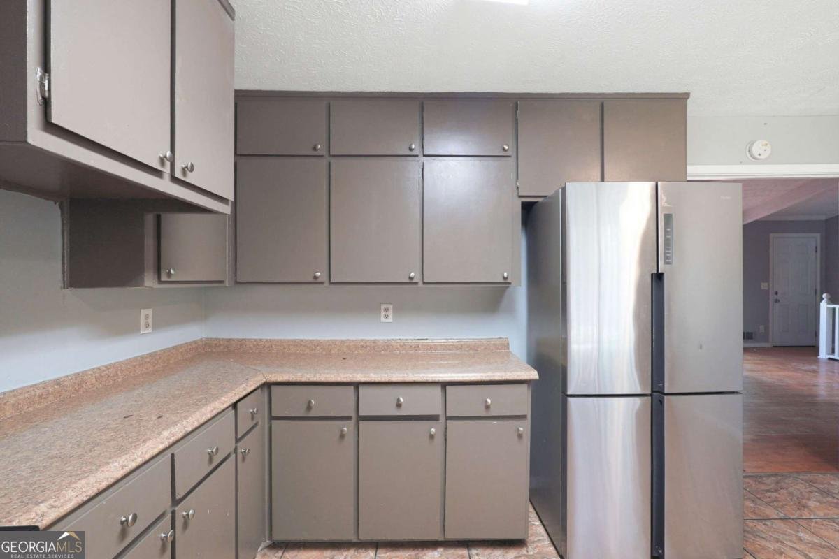 473 Raven Springs Trail Stone Mountain - Photo 11