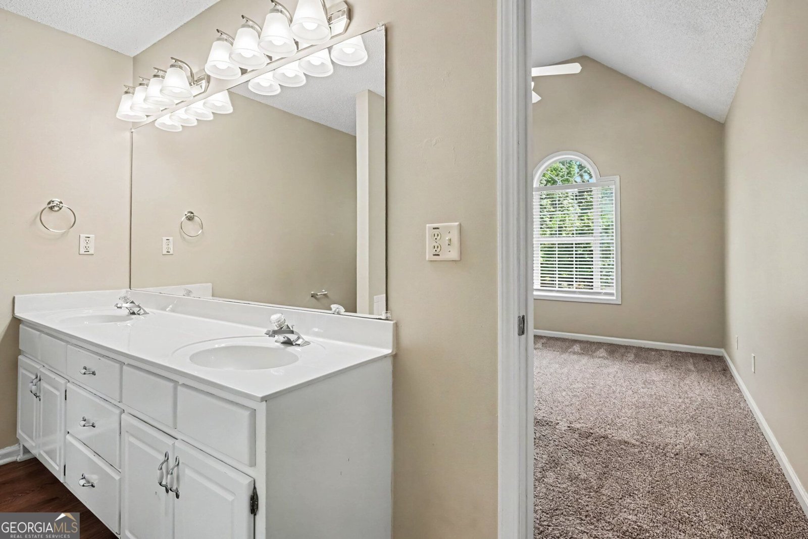 1011 Crown River Parkway McDonough - Photo 17