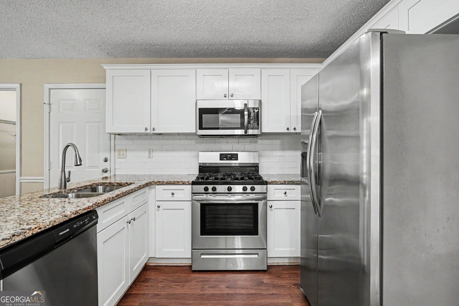 1011 Crown River Parkway McDonough - Photo 6