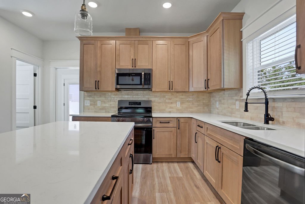 1005 35th Street Savannah - Photo 17