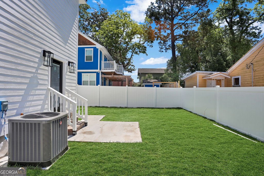 1005 35th Street Savannah - Photo 6