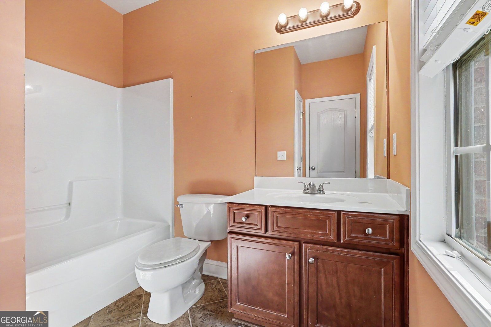 1825 Regents Way Conyers - Photo 23