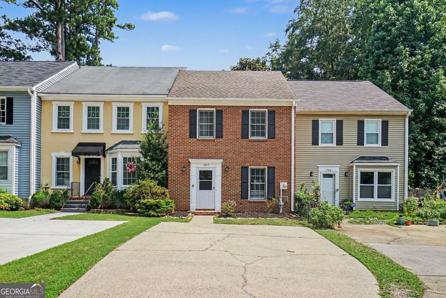567 Salem Woods Drive Marietta - main photo