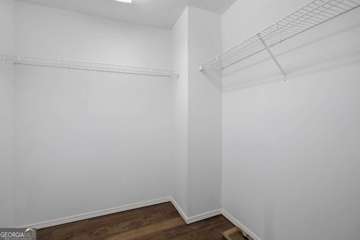 26 8th Street Emerson - Photo 12
