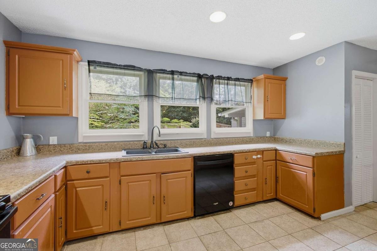 26 8th Street Emerson - Photo 21