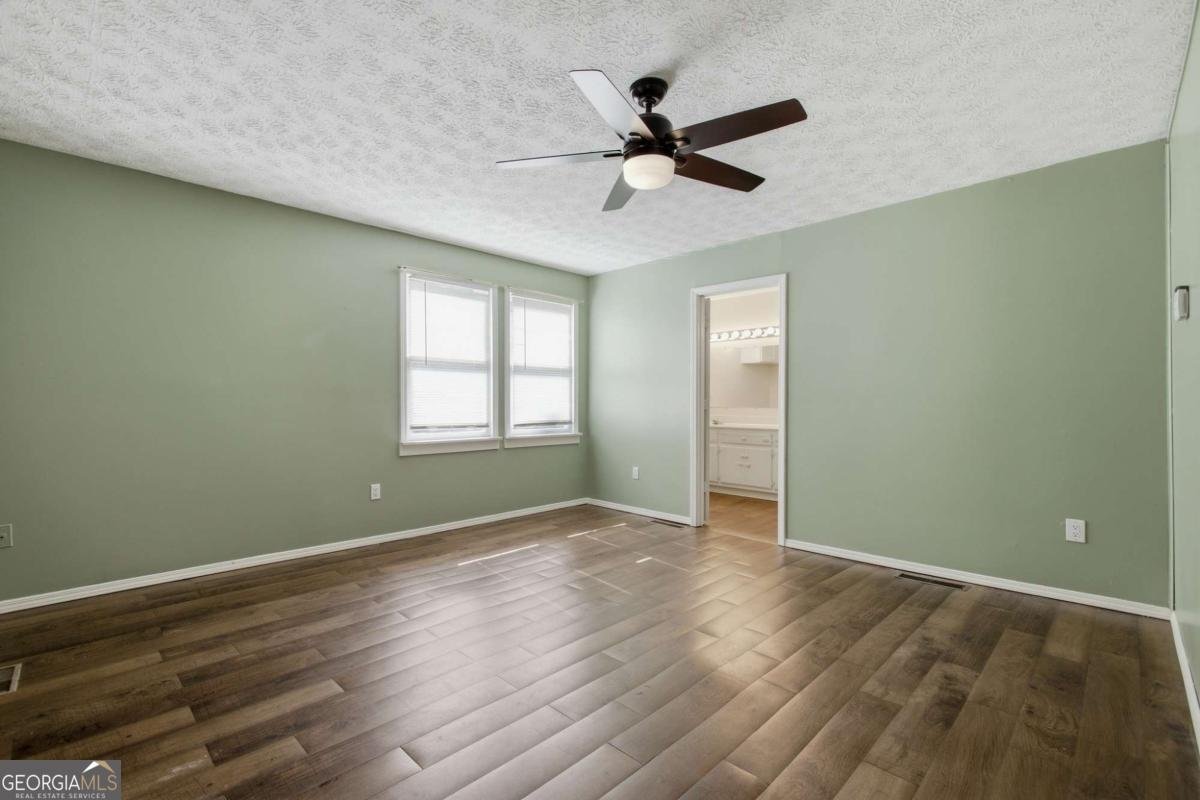 26 8th Street Emerson - Photo 6