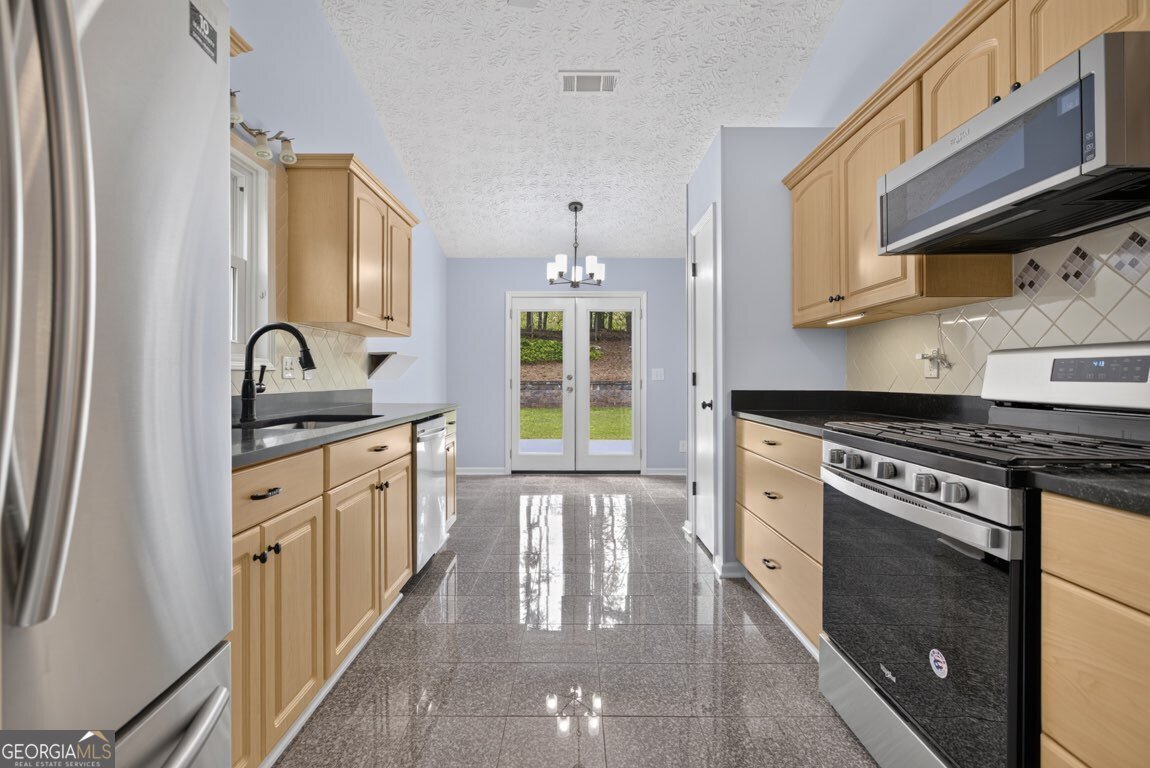 908 River Rock Drive Woodstock - Photo 15