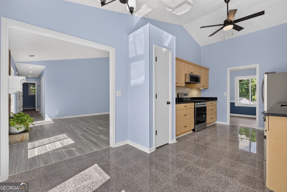 908 River Rock Drive Woodstock - Photo 22