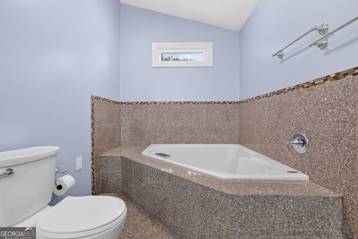 908 River Rock Drive Woodstock - Photo 35