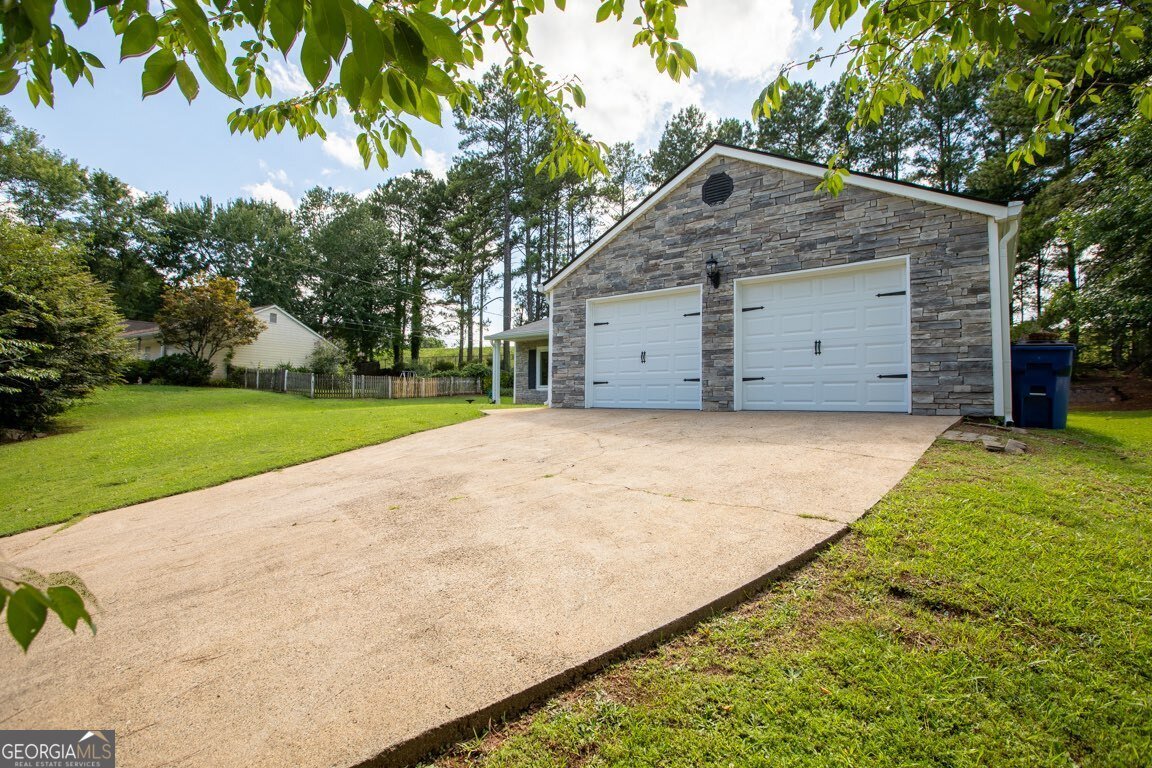 908 River Rock Drive Woodstock - Photo 7