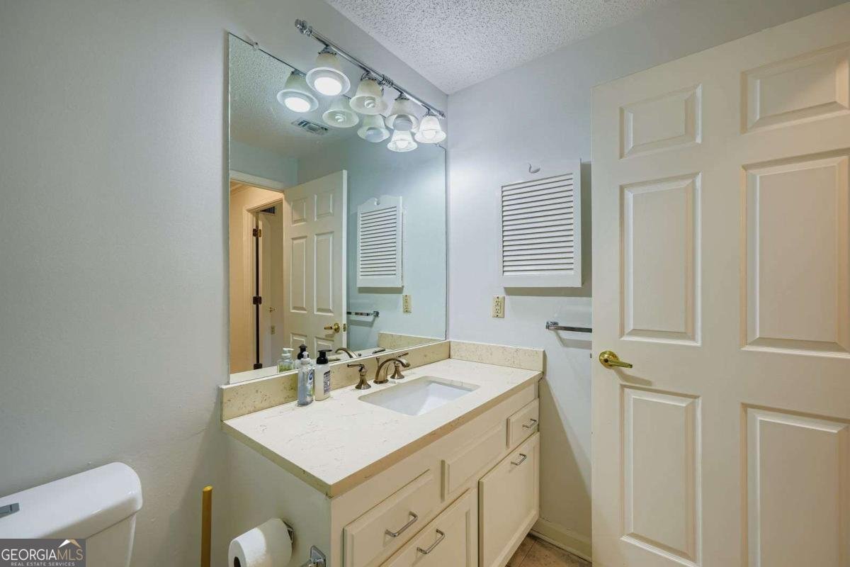 1800 Clairmont Lake Decatur - Photo 17