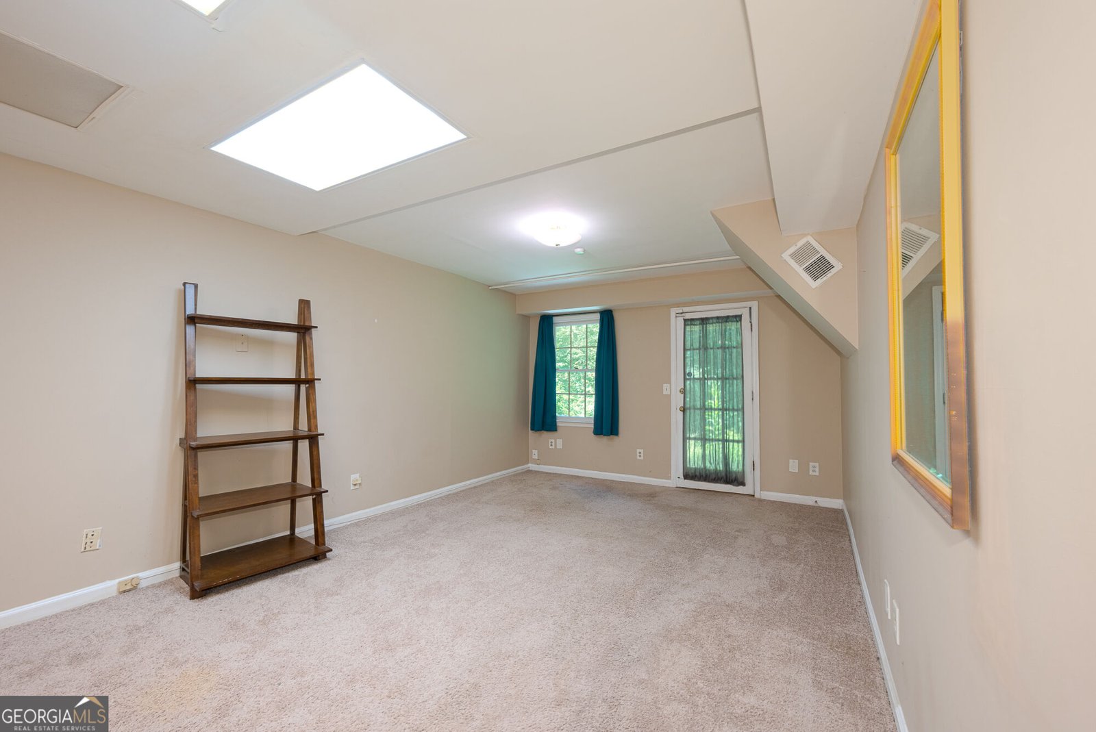 26 FLINT RIDGE Drive MABLETON - Photo 8