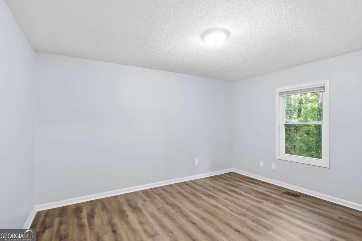 1393 Northwest Drive Atlanta - Photo 11