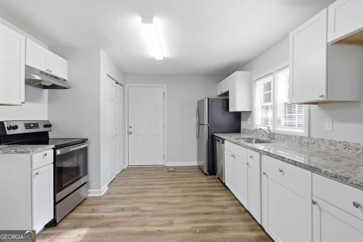 1393 Northwest Drive Atlanta - Photo 8