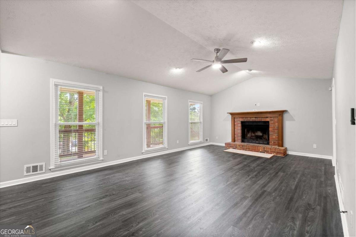 310 Timber Laurel Lane Lawrenceville - Photo 10