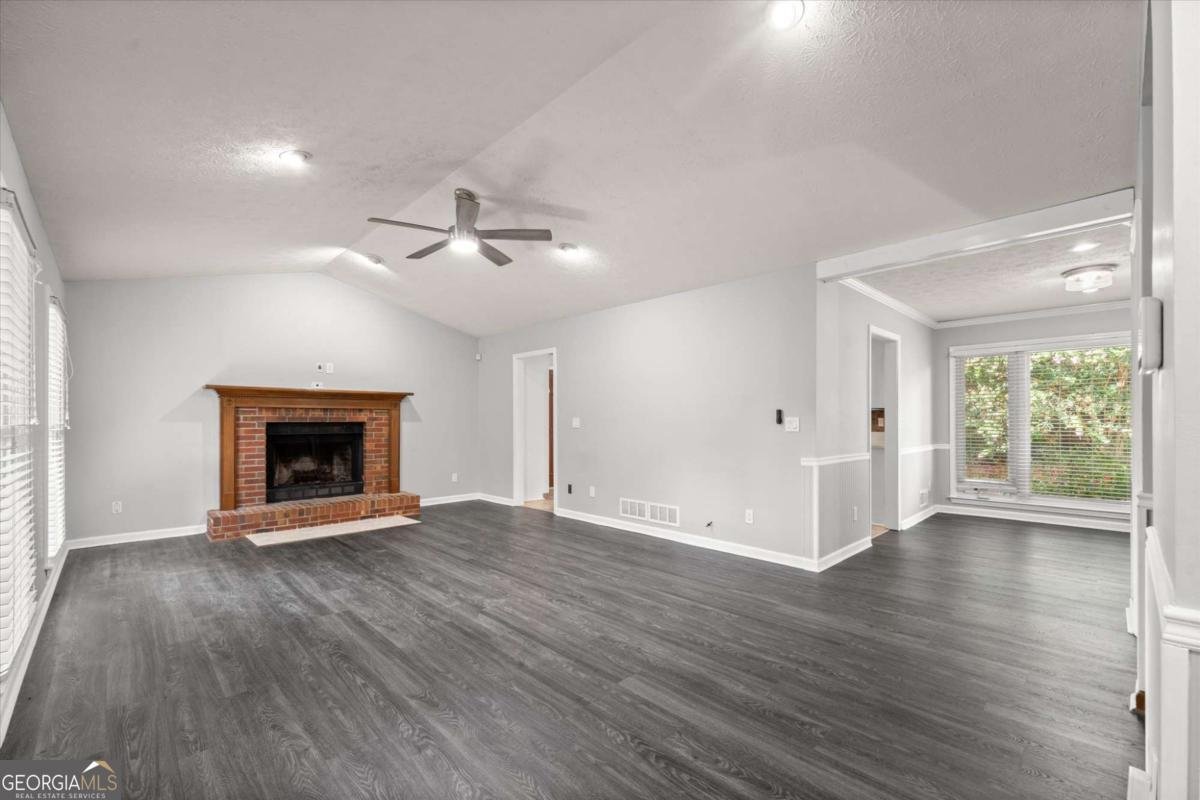 310 Timber Laurel Lane Lawrenceville - Photo 9