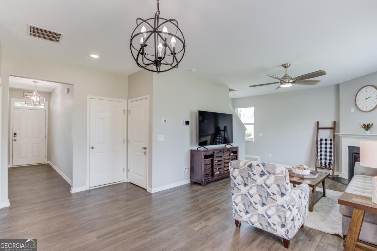 5453 Barberry Ave Gainesville - Photo 10