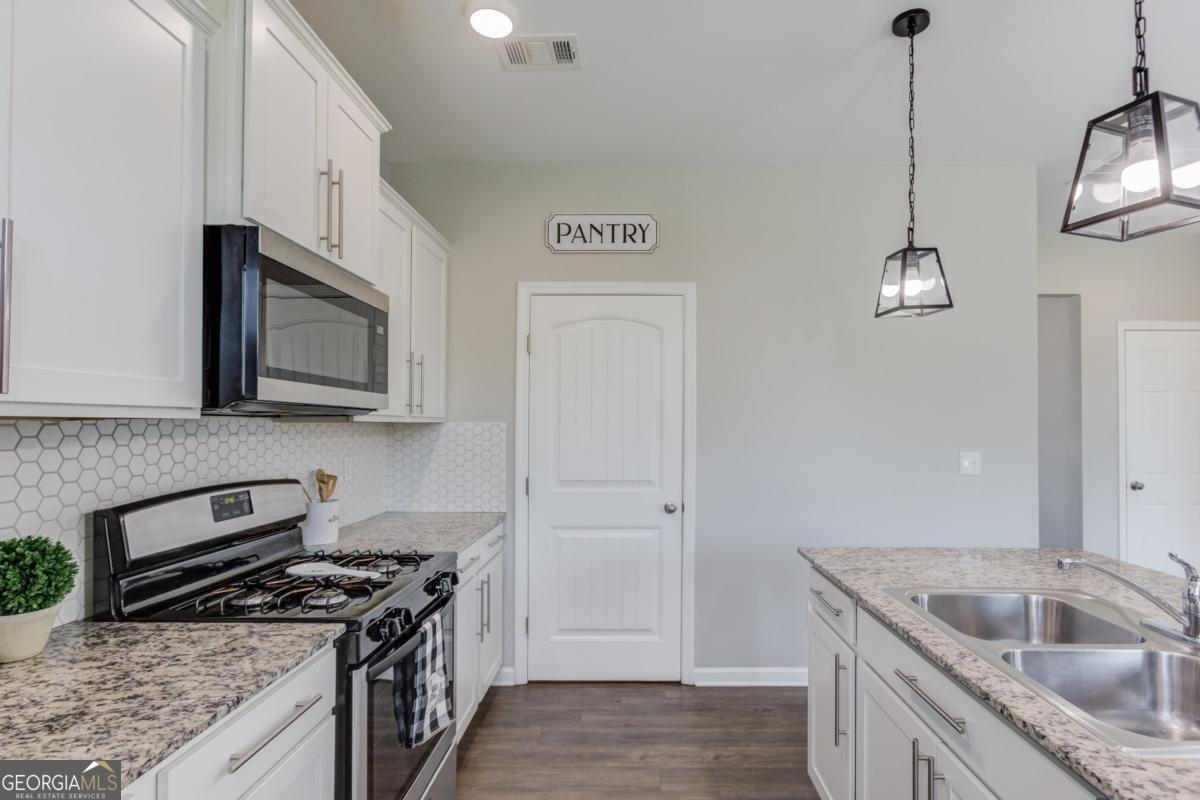 5453 Barberry Ave Gainesville - Photo 17