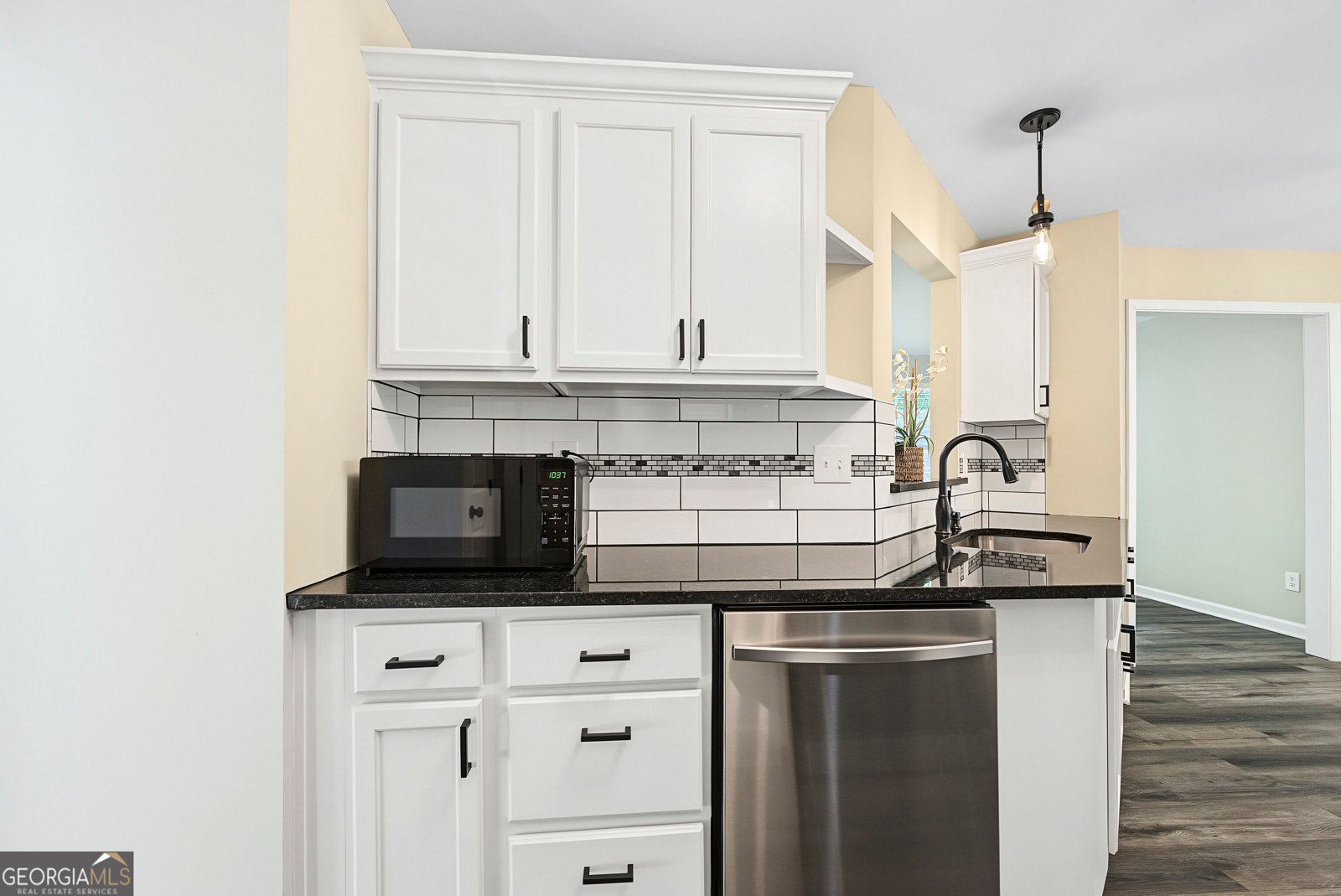 7650 Summit Trail Riverdale - Photo 9