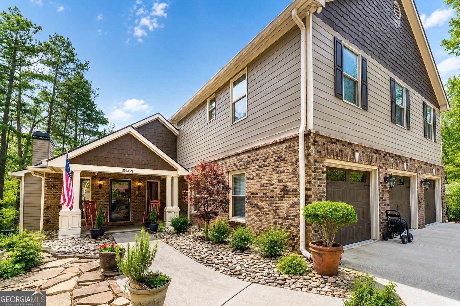 5457 Dogwood Lane Gainesville - main photo