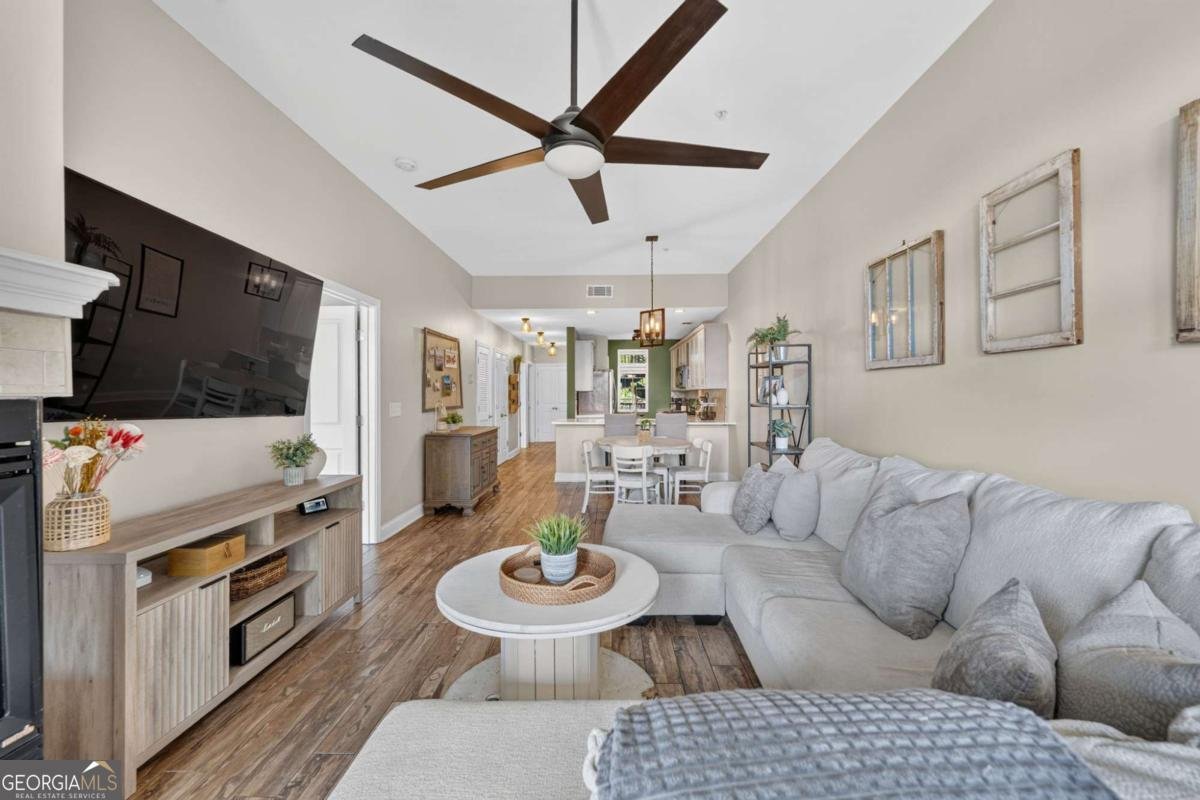 210 Creek View Lane Roswell - Photo 16