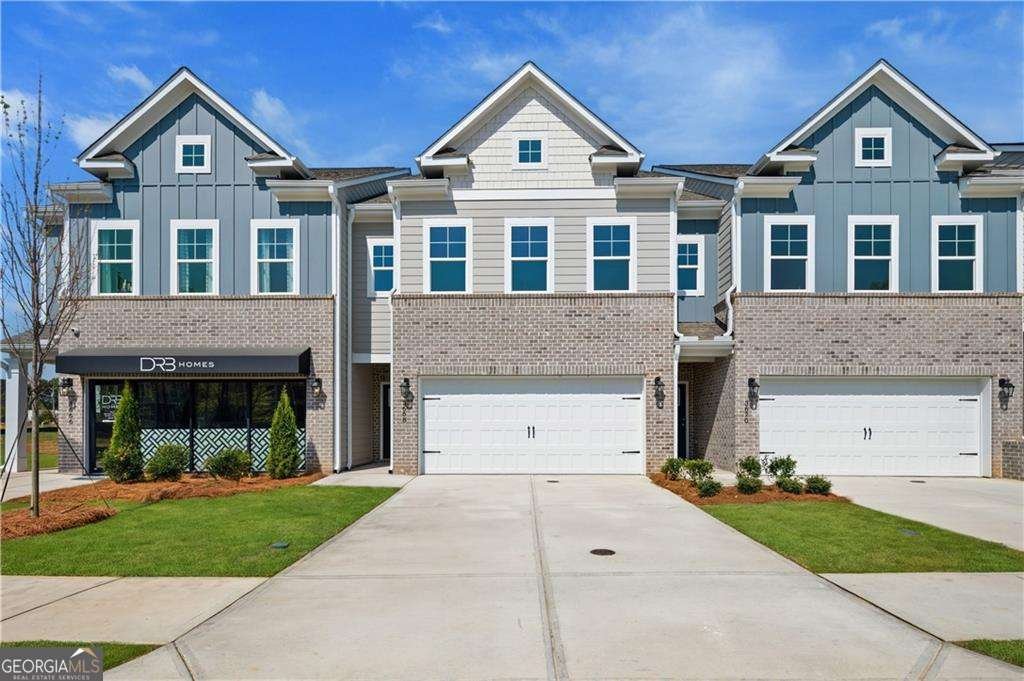3663 Donovan Circle Loganville - main photo
