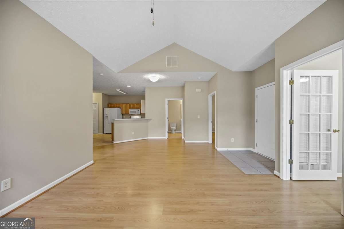 3766 Villa Springs Circle Powder Springs - Photo 8