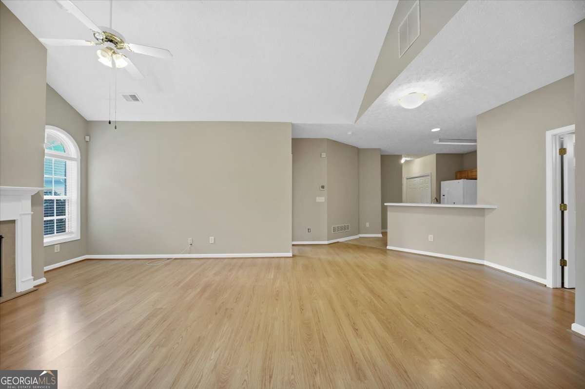 3766 Villa Springs Circle Powder Springs - Photo 9
