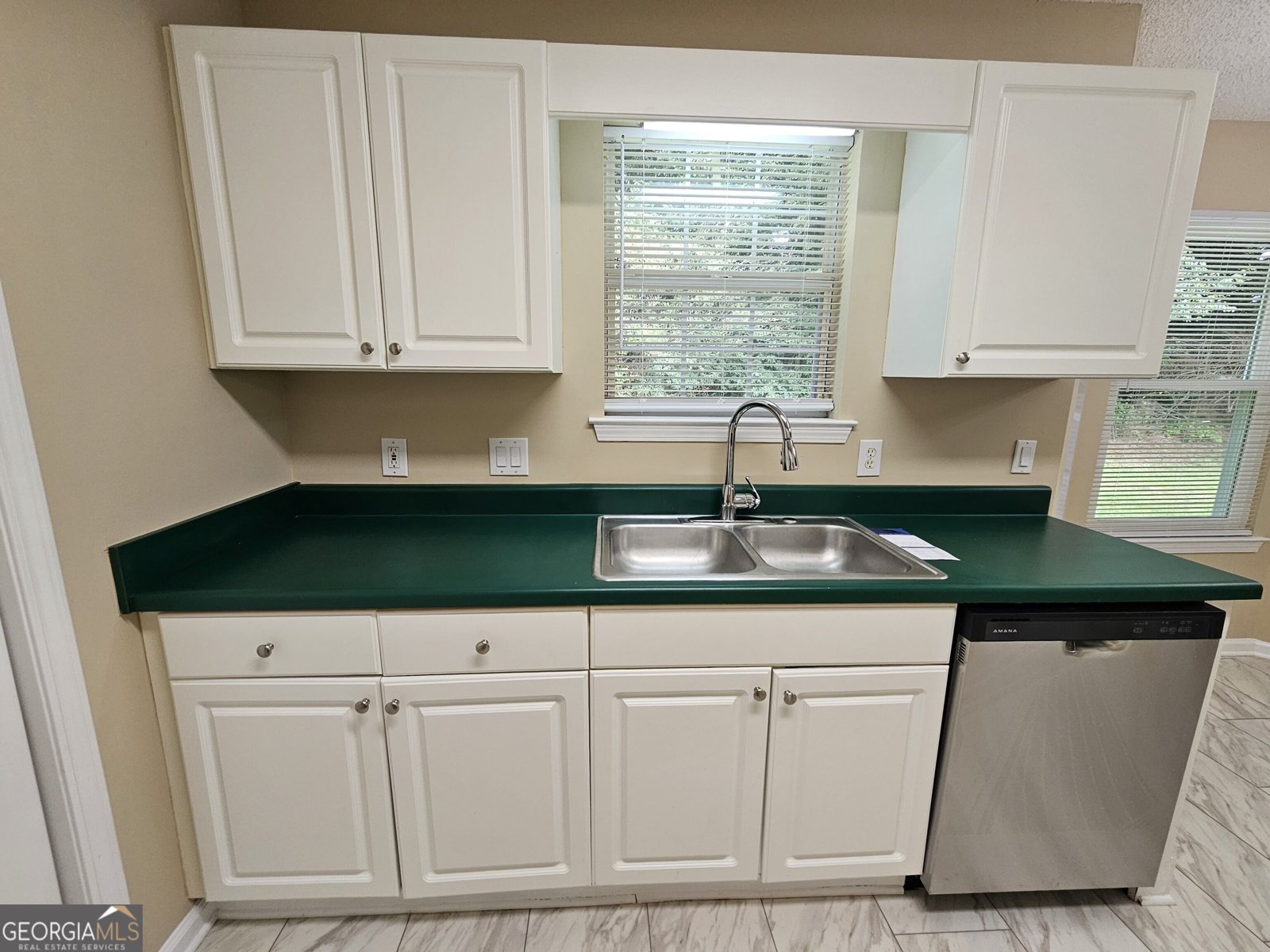 603 Fieldcrest Drive McDonough - Photo 9