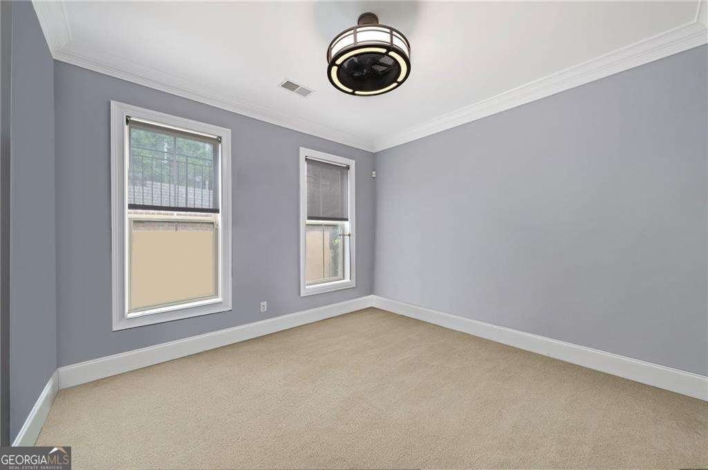 2566 Crescent Park Court Atlanta - Photo 10