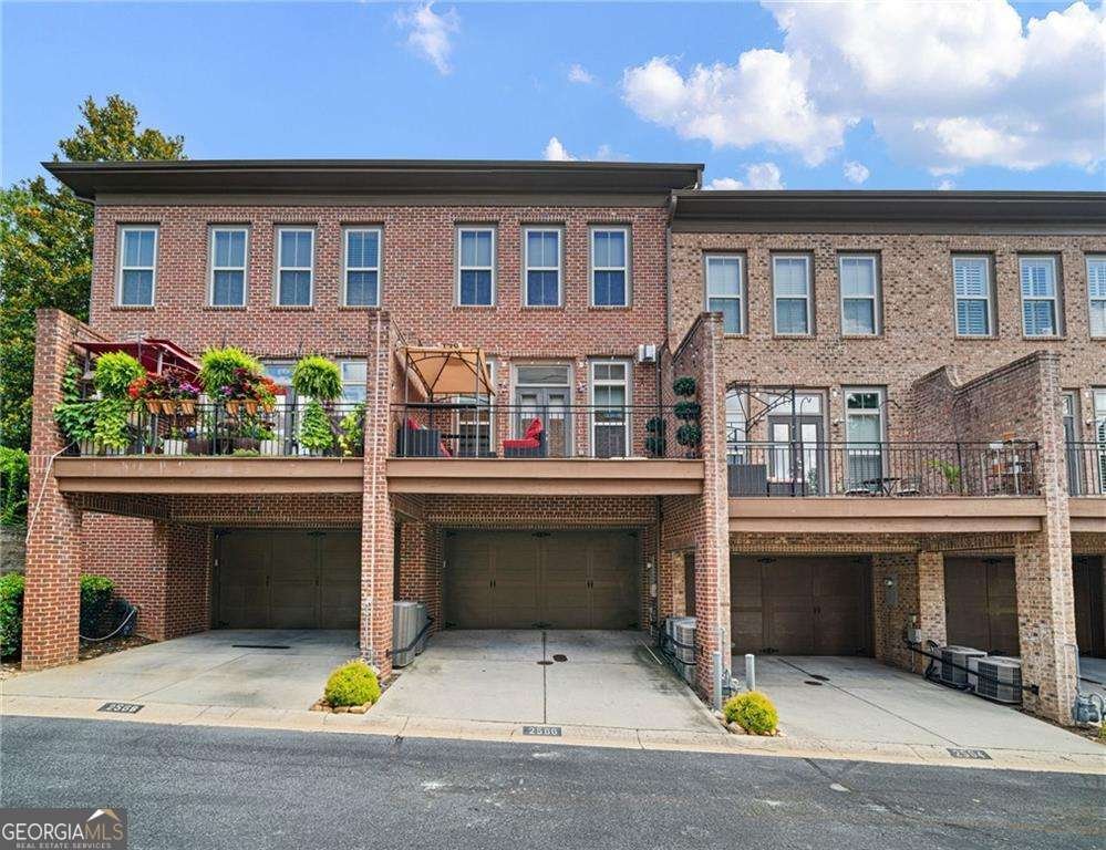 2566 Crescent Park Court Atlanta - Photo 12
