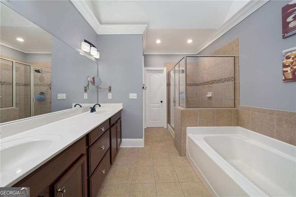 2566 Crescent Park Court Atlanta - Photo 6