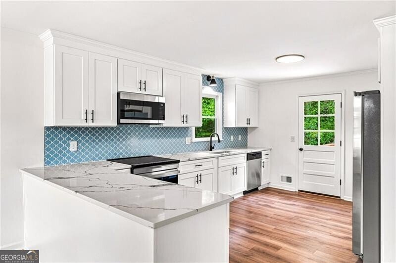 549 Rivercrest Drive Woodstock - Photo 12