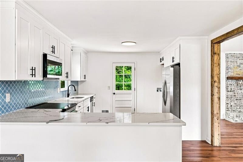 549 Rivercrest Drive Woodstock - Photo 7