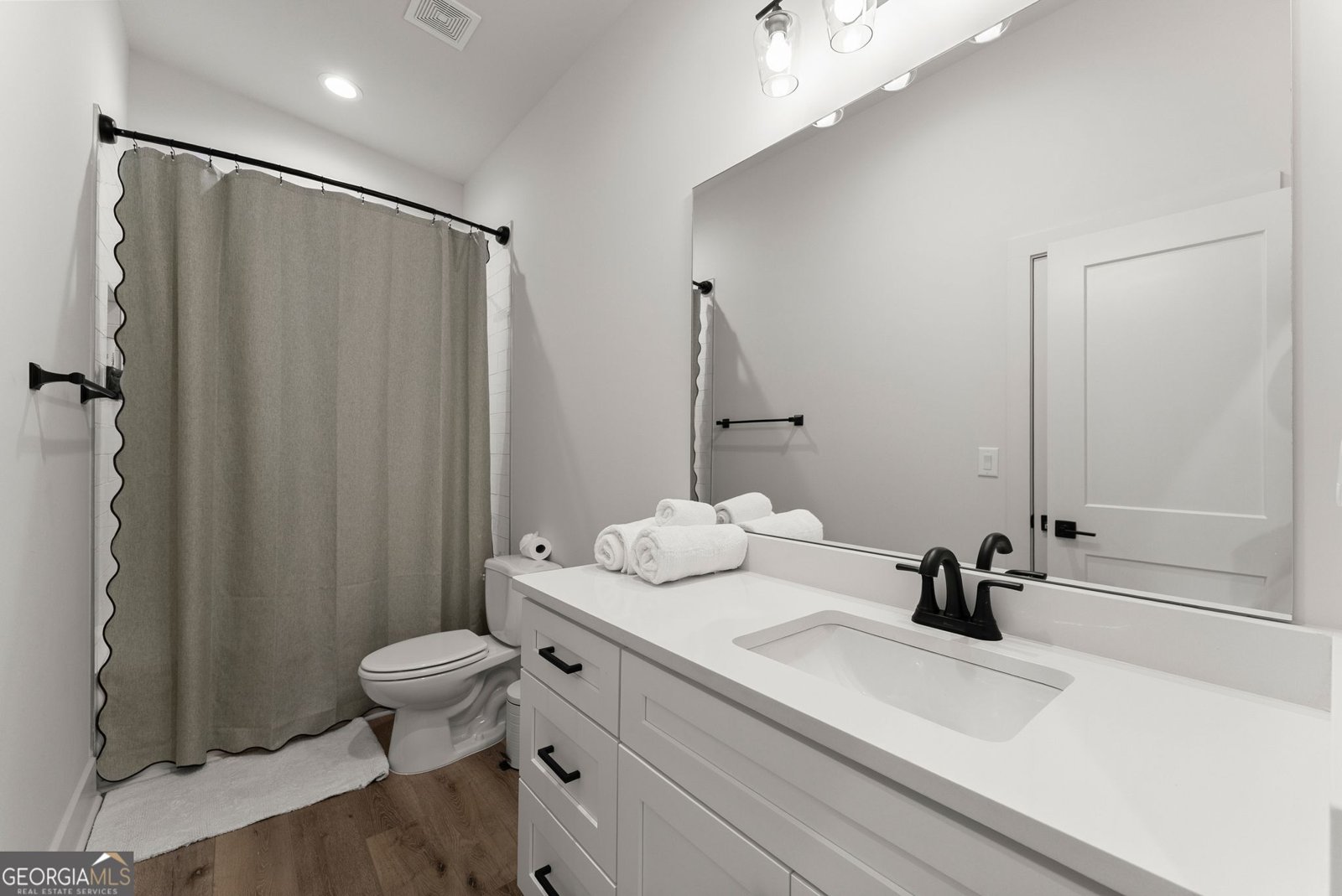 317 Clarendon Court Gainesville - Photo 33