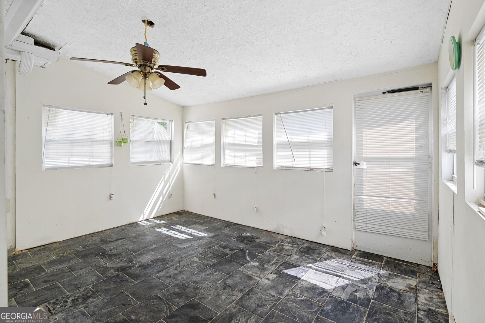 1543 Virgil Pond Lane Loganville - Photo 14