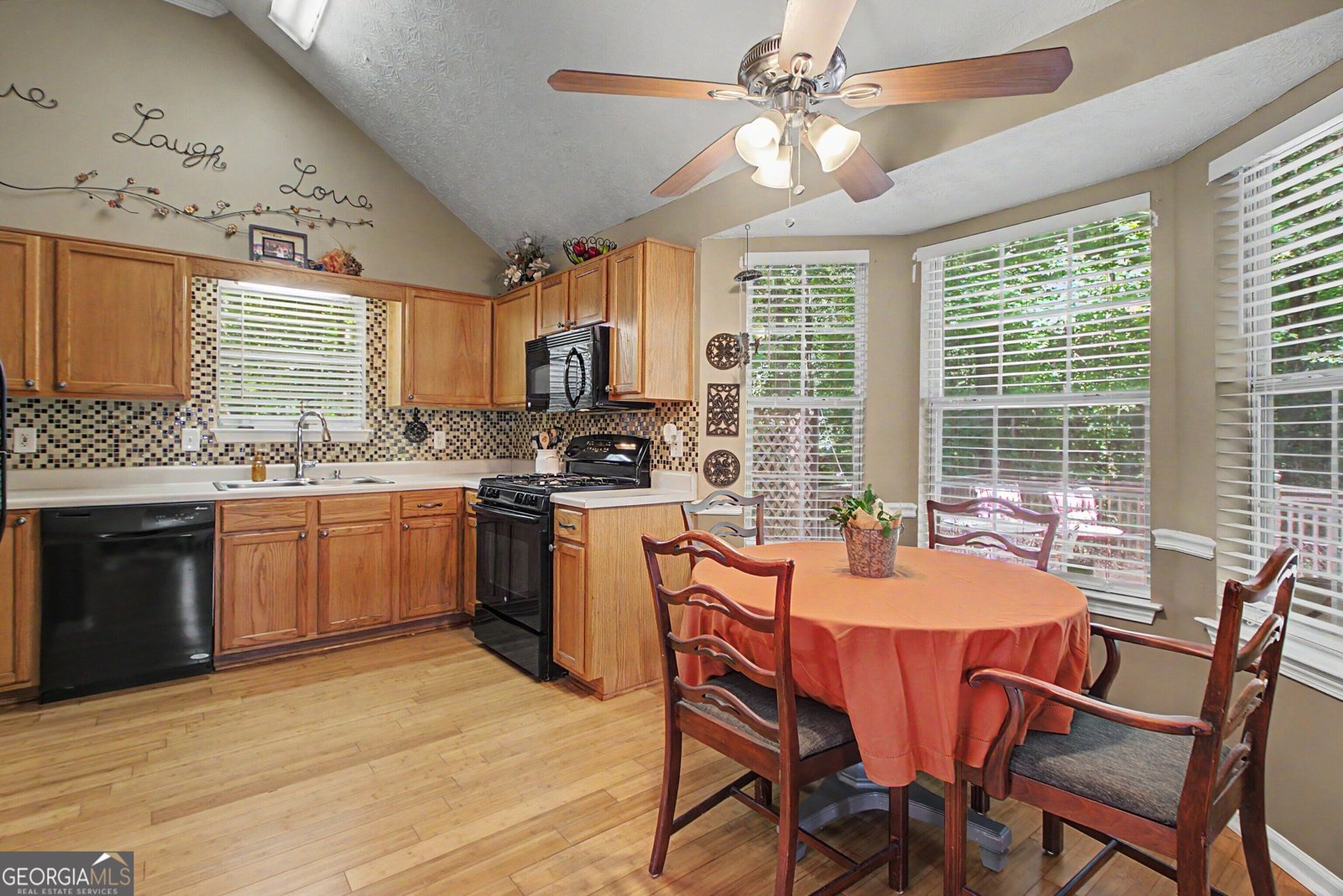 30 Orchard Hills Ct Newnan - Photo 9