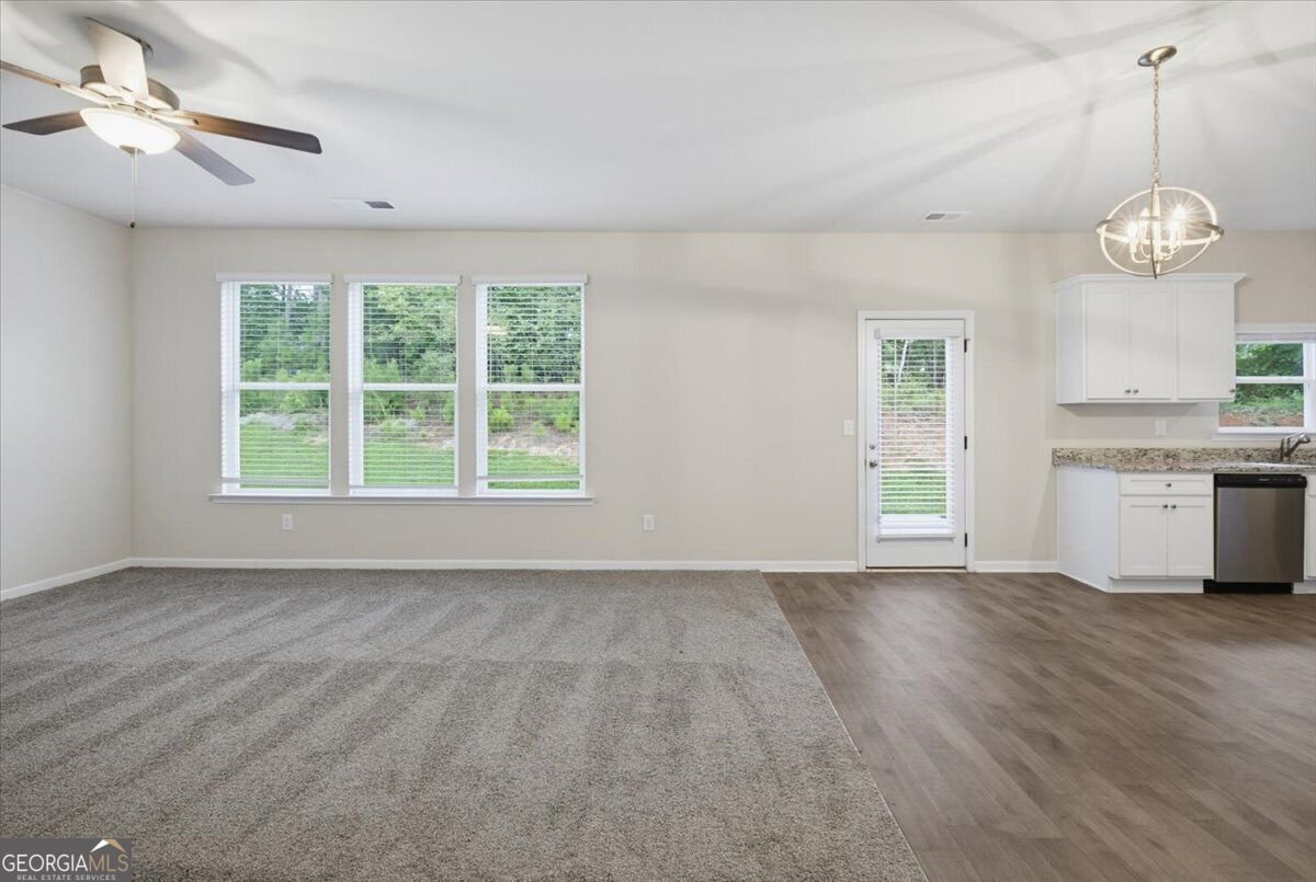 676 Ragan Court Social Circle - Photo 11