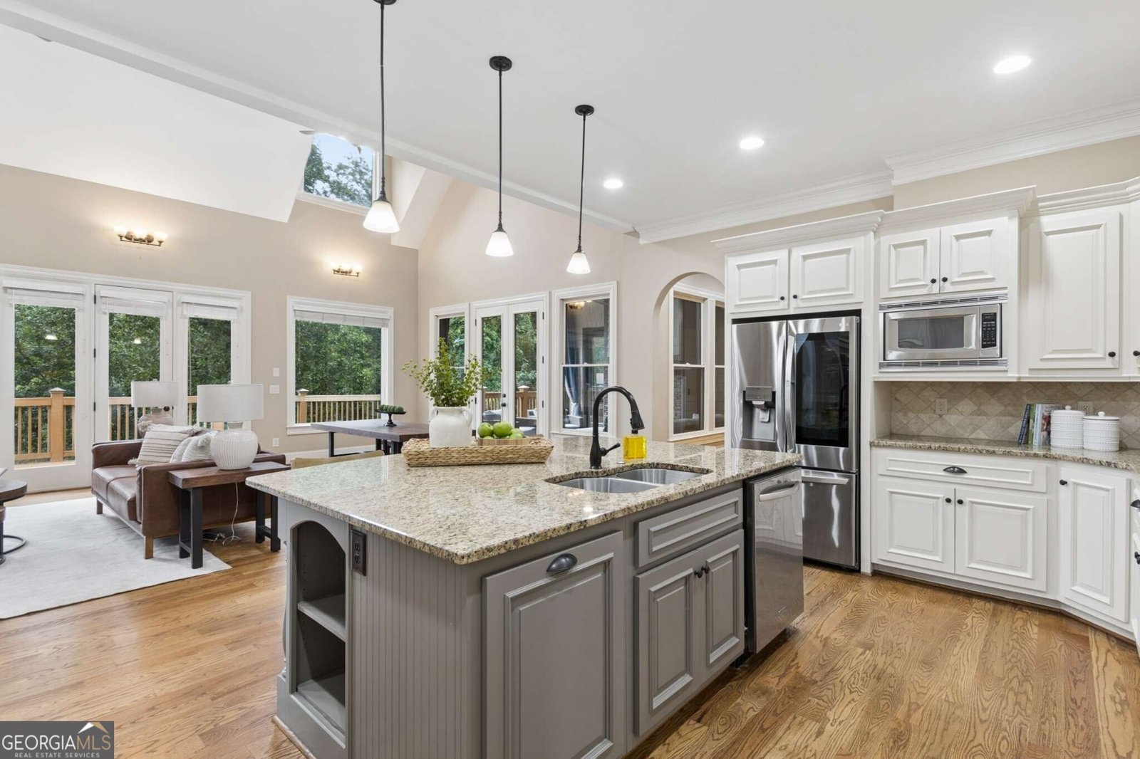 3330 Chimney Point Drive Cumming - Photo 13